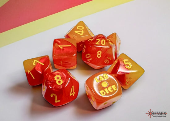 Chessex Lab Dice: Gemini Gellow - Red/Yellow