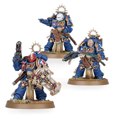 Space Marines—Bladeguard Veterans